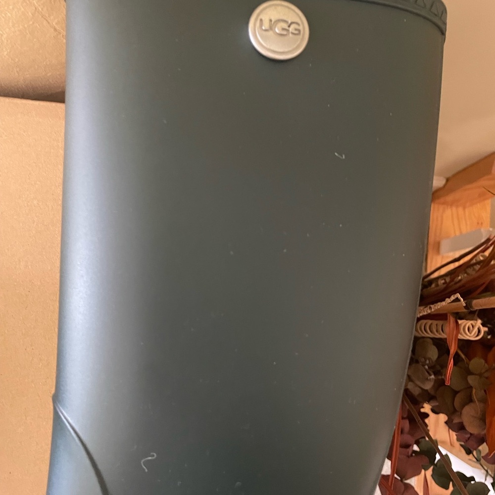 UGG Olive Green Shelby Matte Tall Rain Boots NIB - Picture 4 of 9